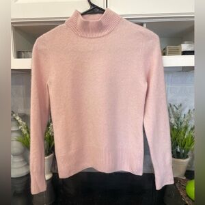 Investments 100% Cashmere Sweater